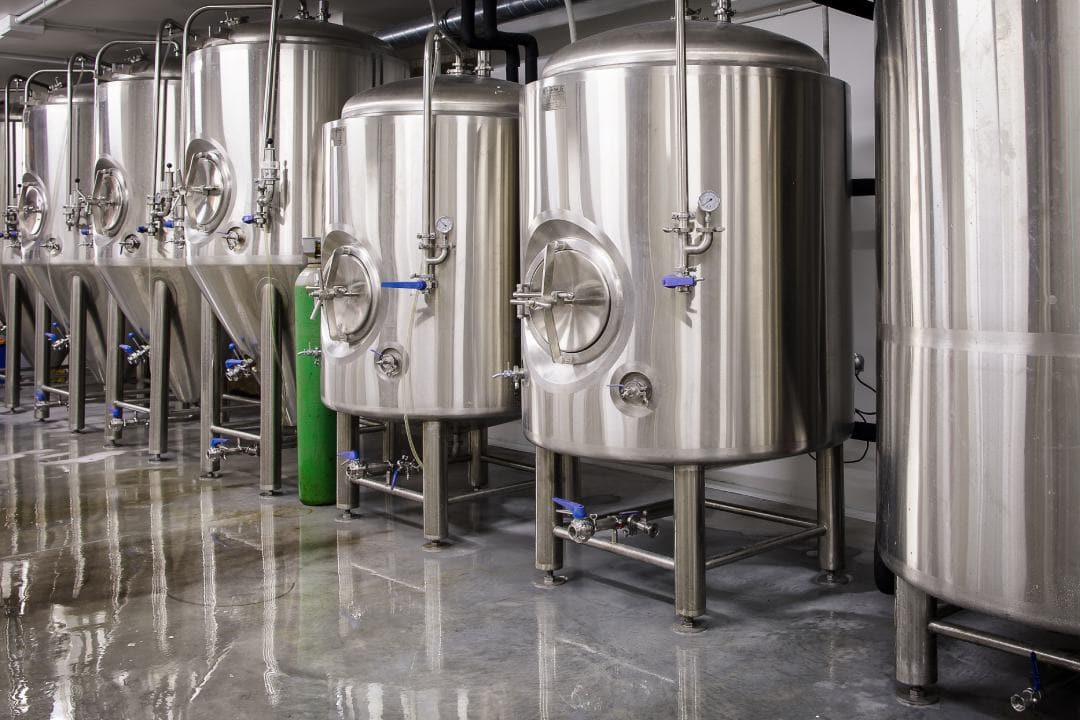 Oblongo deseo Contradecir Pits. Nueva Fábrica de Cerveza Artesana en el centro de Vigo | Iberian  Press®
